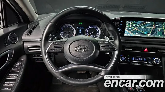 Hyundai Sonata 2021 — фото 13