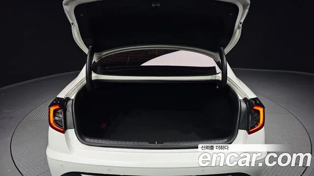 Hyundai Sonata 2021 — фото 20