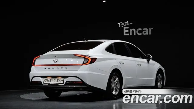 Hyundai Sonata 2020 — фото 2