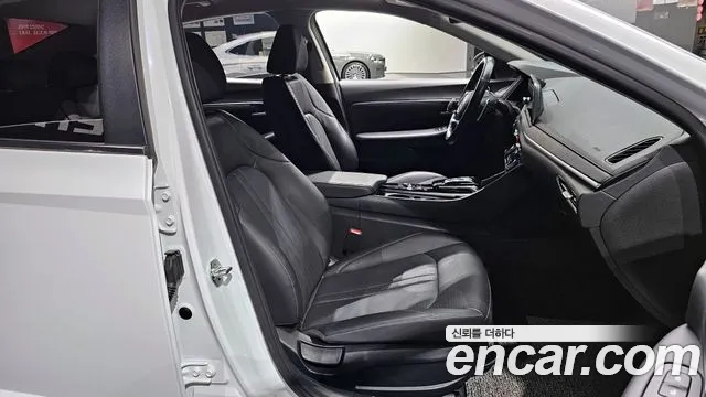 Hyundai Sonata 2020 — фото 10