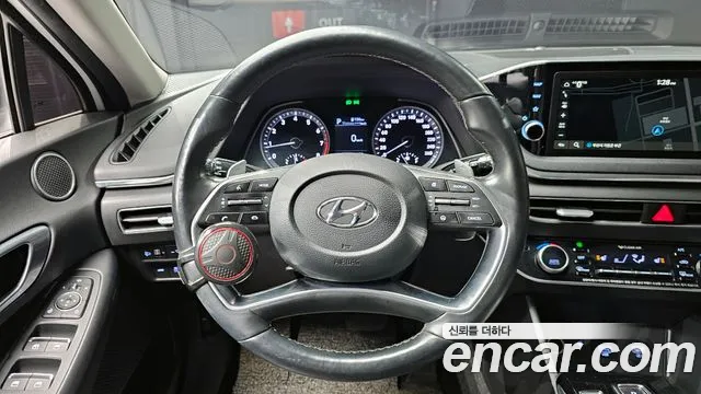 Hyundai Sonata 2020 — фото 13