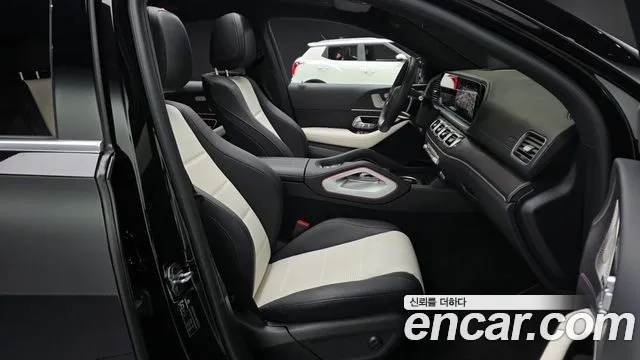Mercedes-Benz GLE-Class 2025 — фото 10