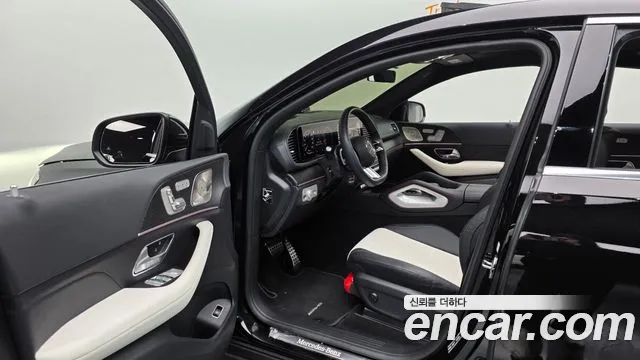 Mercedes-Benz GLE-Class 2025 — фото 11