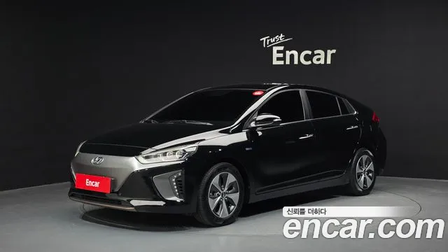 Hyundai Ioniq 2017 — фото 1