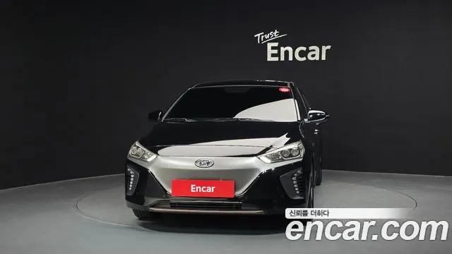 Hyundai Ioniq 2017 — фото 3