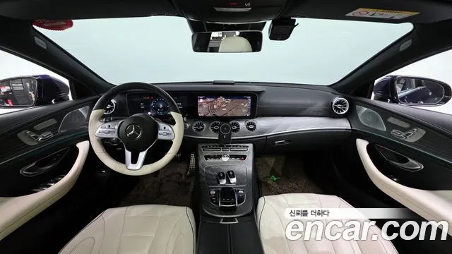 Mercedes-Benz CLS-Class 2020 — фото 7