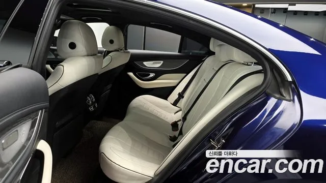 Mercedes-Benz CLS-Class 2020 — фото 12