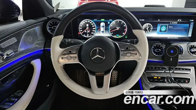 Mercedes-Benz CLS-Class 2020 — фото 13