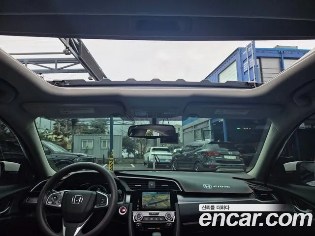 Honda Civic 2017 — фото 14