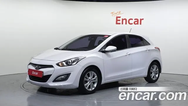 Hyundai i30 2014 — фото 1