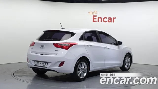Hyundai i30 2014 — фото 2