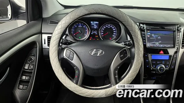 Hyundai i30 2014 — фото 18