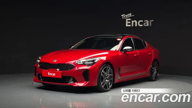 Kia Stinger 2021 — фото 1