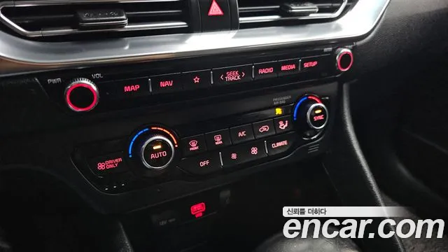 Kia Niro 2020 — фото 17