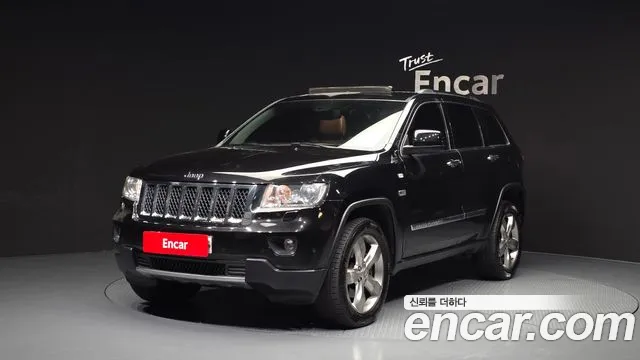 Jeep Cherokee 2012 — фото 1