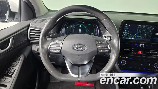 Hyundai Ioniq 2020 — фото 13
