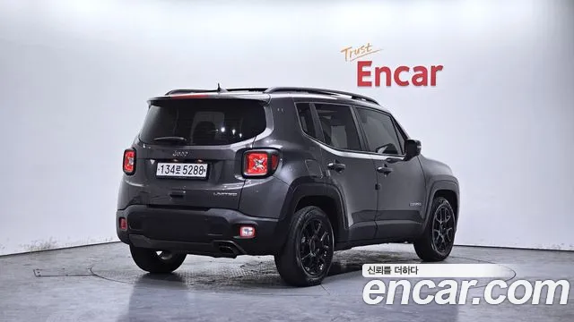 Jeep Renegade 2019 — фото 2
