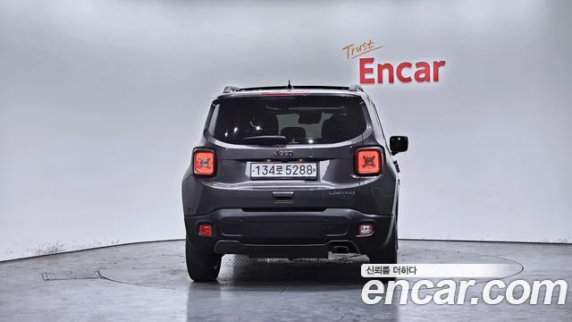 Jeep Renegade 2019 — фото 4