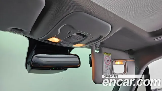 Jeep Renegade 2019 — фото 18