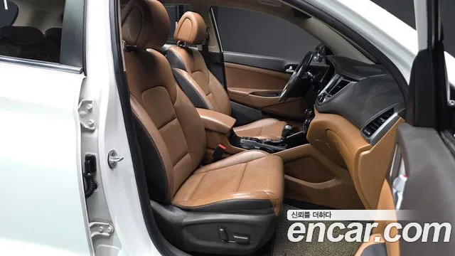 Hyundai Tucson 2016 — фото 10