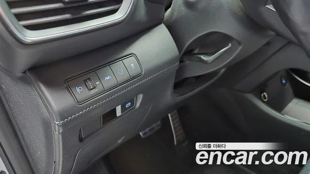 Hyundai Santafe 2021 — фото 15