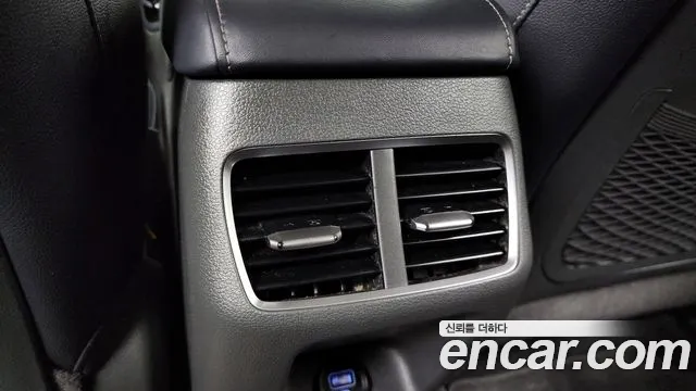 Hyundai Sonata 2022 — фото 19
