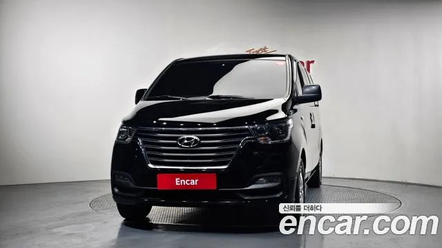 Hyundai Starex 2021 — фото 3