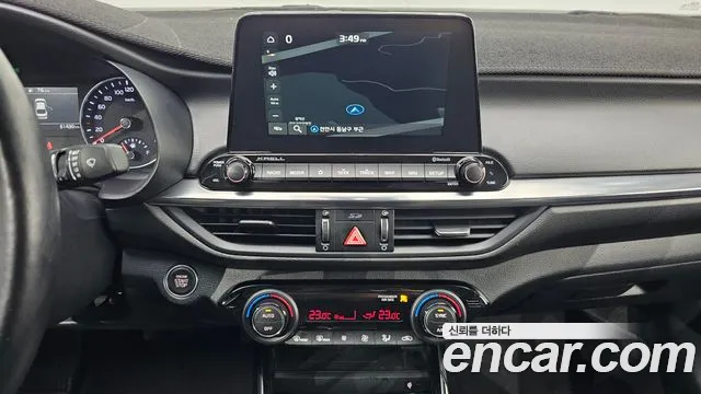 Kia K3 2019 — фото 16
