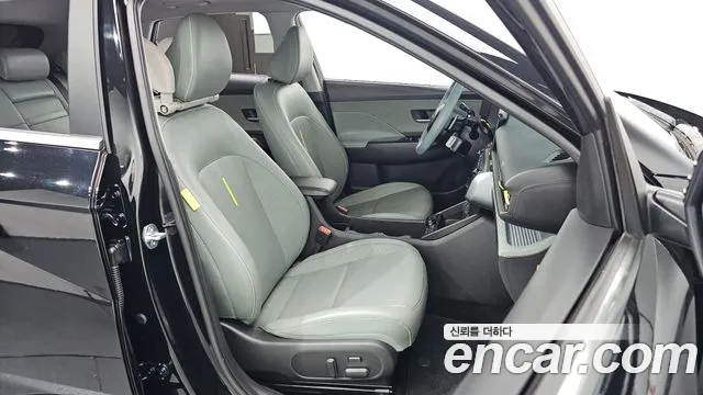 Hyundai Kona 2023 — фото 10