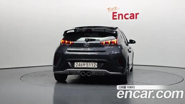 Hyundai Veloster 2018 — фото 4