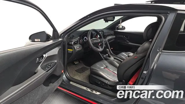 Hyundai Veloster 2018 — фото 11