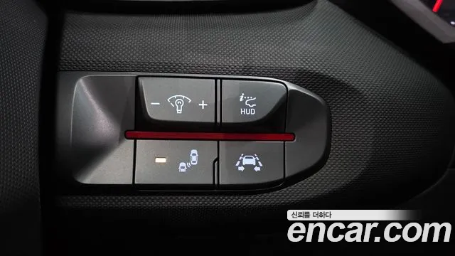 Hyundai Veloster 2018 — фото 18