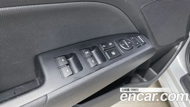 Hyundai AVANTE 2018 — фото 14