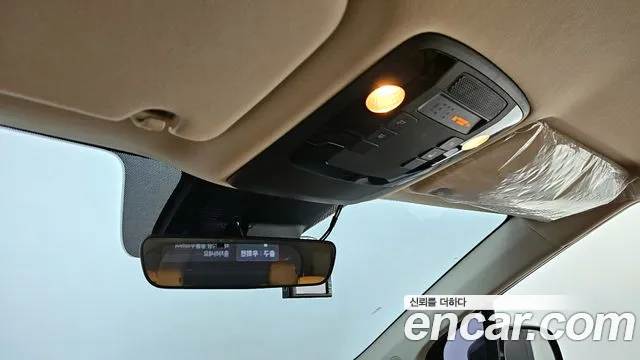 Kia Canival 2021 — фото 16