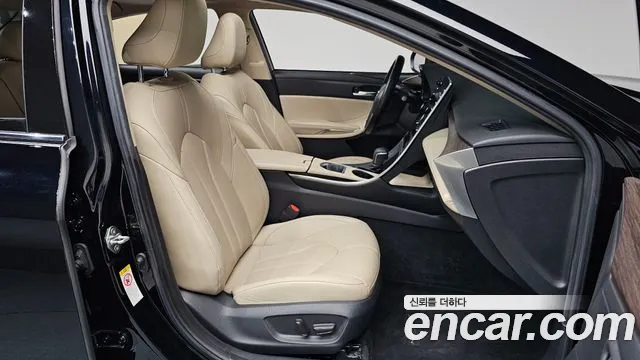 Toyota Avalon 2019 — фото 10