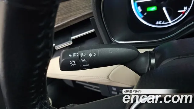 Toyota Avalon 2019 — фото 16