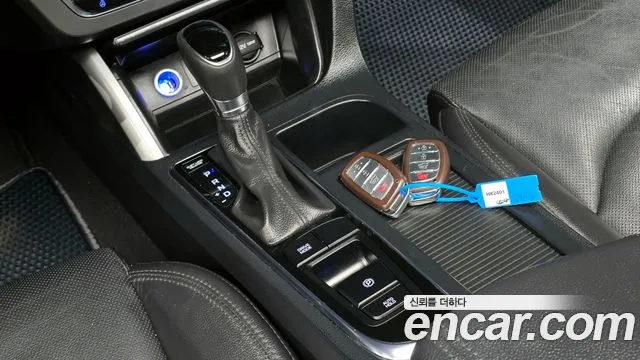 Hyundai Sonata 2017 — фото 12