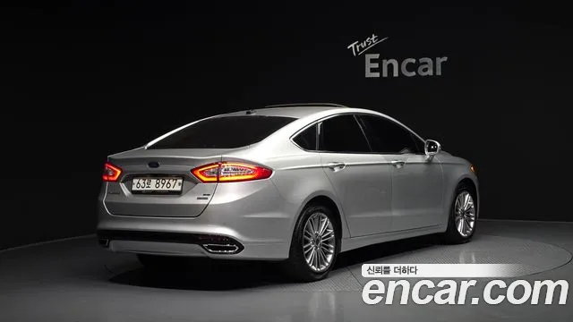 Ford Fusion 2014 — фото 2