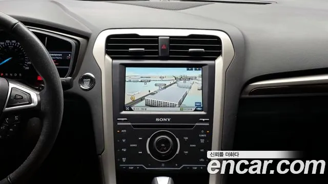 Ford Fusion 2014 — фото 14