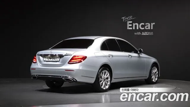 Mercedes-Benz E-Class 2020 — фото 2