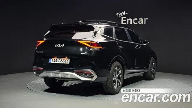 Kia Sportage 2022 — фото 2