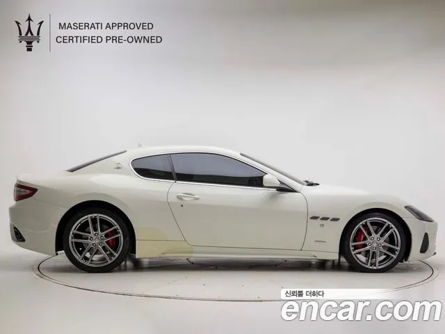 Maserati GranTurismo 2019 — фото 3