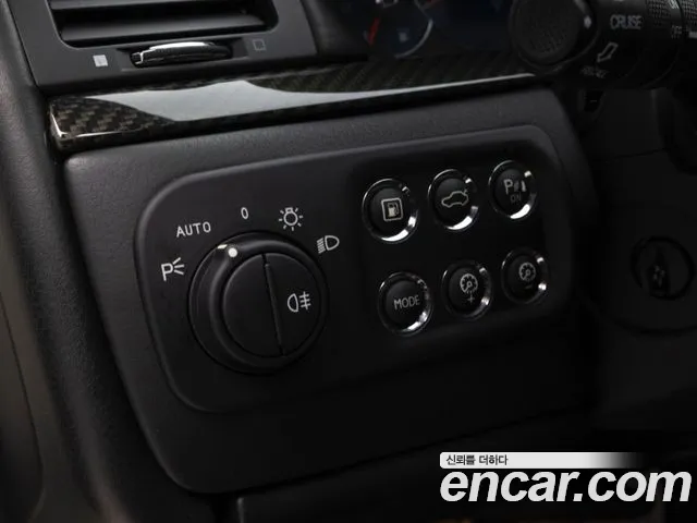 Maserati GranTurismo 2019 — фото 16