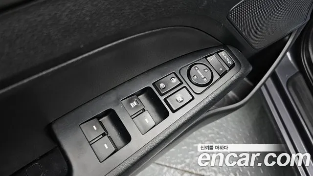 Hyundai AVANTE 2018 — фото 13