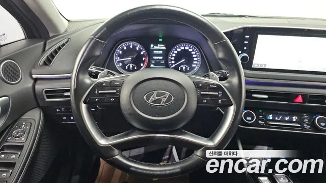 Hyundai Sonata 2022 — фото 14