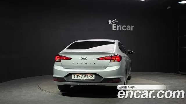 Hyundai AVANTE 2019 — фото 4