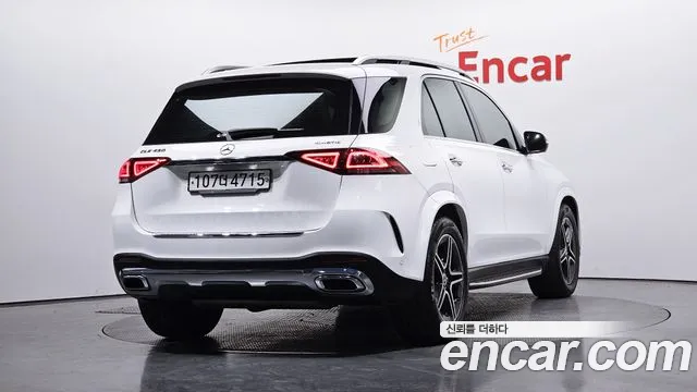 Mercedes-Benz GLE-Class 2020 — фото 2