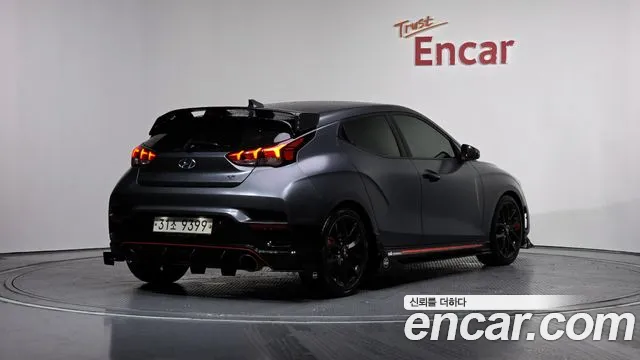 Hyundai Veloster 2019 — фото 2