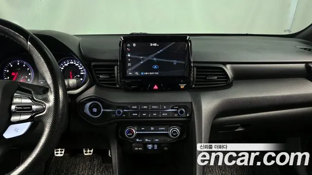 Hyundai Veloster 2019 — фото 13