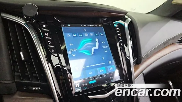 Cadillac Escalade 2015 — фото 14